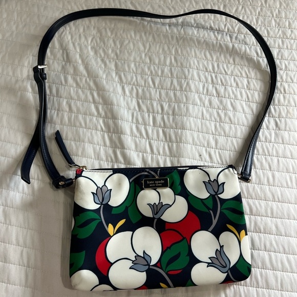 Kate Spade Small Dawn Breezy Floral Crossbody Purse - Picture 6 of 7